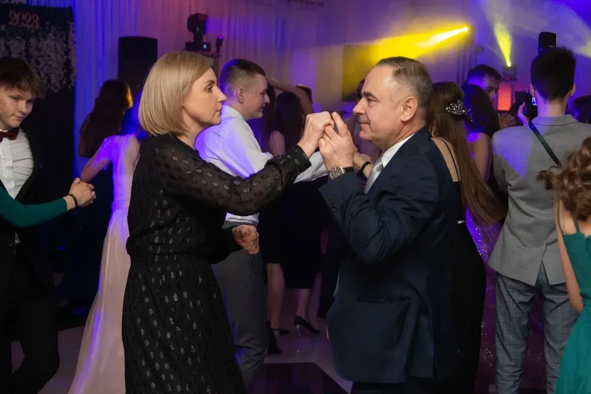 Studniówka Liceum Ogólnokształcącego im. Mikołaja Kopernika w Ostrowi Mazowieckiej! (zdjęcia, wideo)