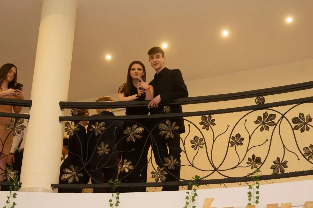Studniówka Liceum Ogólnokształcącego im. Mikołaja Kopernika w Ostrowi Mazowieckiej! (zdjęcia, wideo)
