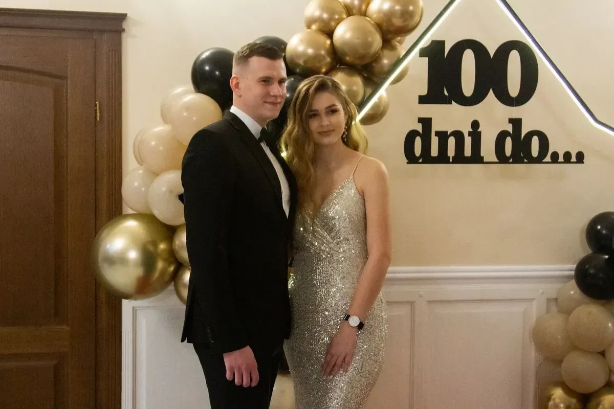 Studniówka maturzystów z Zespołu Szkół im. Stanisława Staszica w Małkini Górnej! (zdjęcia, wideo)