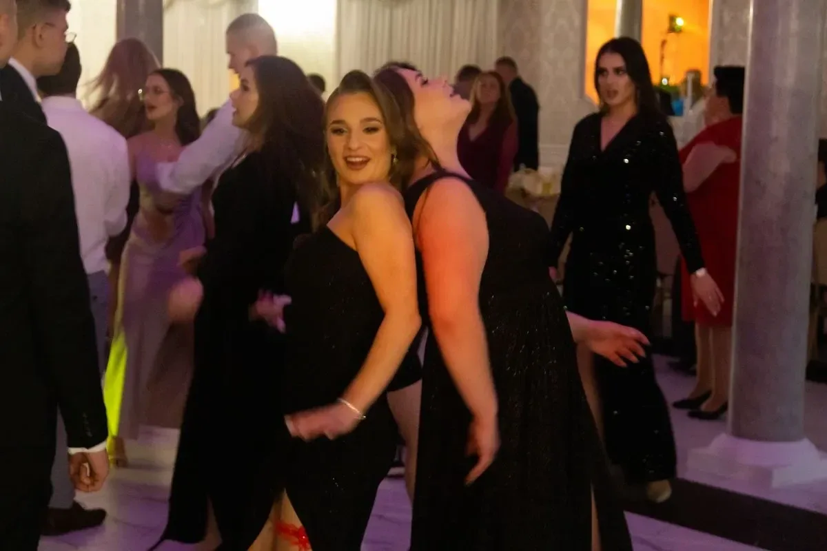 Studniówka maturzystów z Zespołu Szkół im. Stanisława Staszica w Małkini Górnej! (zdjęcia, wideo)