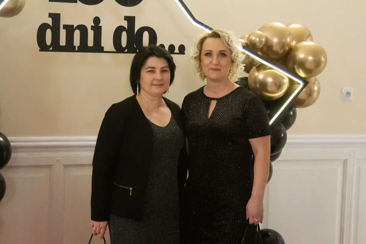 Studniówka maturzystów z Zespołu Szkół im. Stanisława Staszica w Małkini Górnej! (zdjęcia, wideo)
