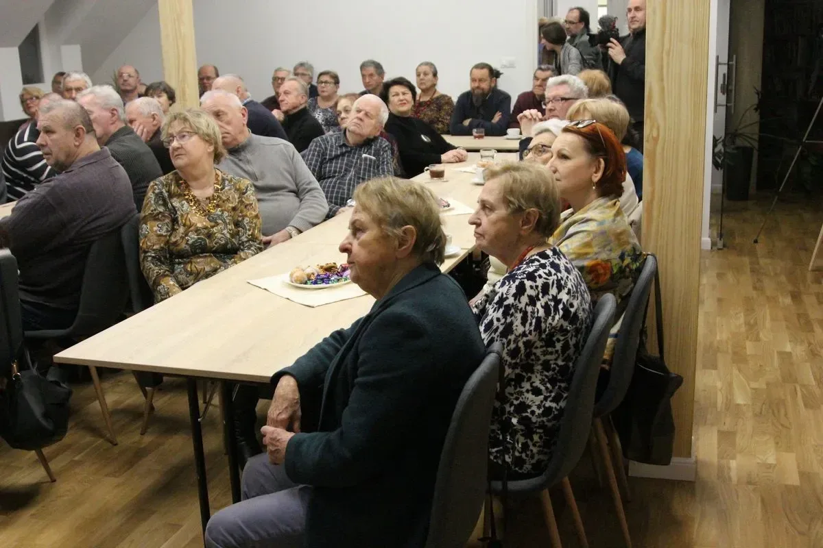 Spotkanie z Andrzejem Mierzwińskim w Miejskiej Bibliotece Publicznej w Ostrowi Mazowieckiej! (zdjęcia)