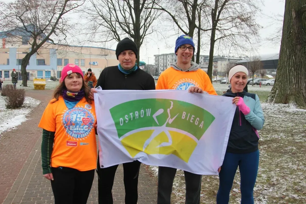 Finał WOŚP na sportowo! Ostrów Biega i Morstrowiaki przyłączyły się do pomocy aktywnie (zdjęcia)