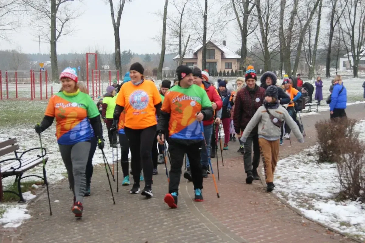 Finał WOŚP na sportowo! Ostrów Biega i Morstrowiaki przyłączyły się do pomocy aktywnie (zdjęcia)