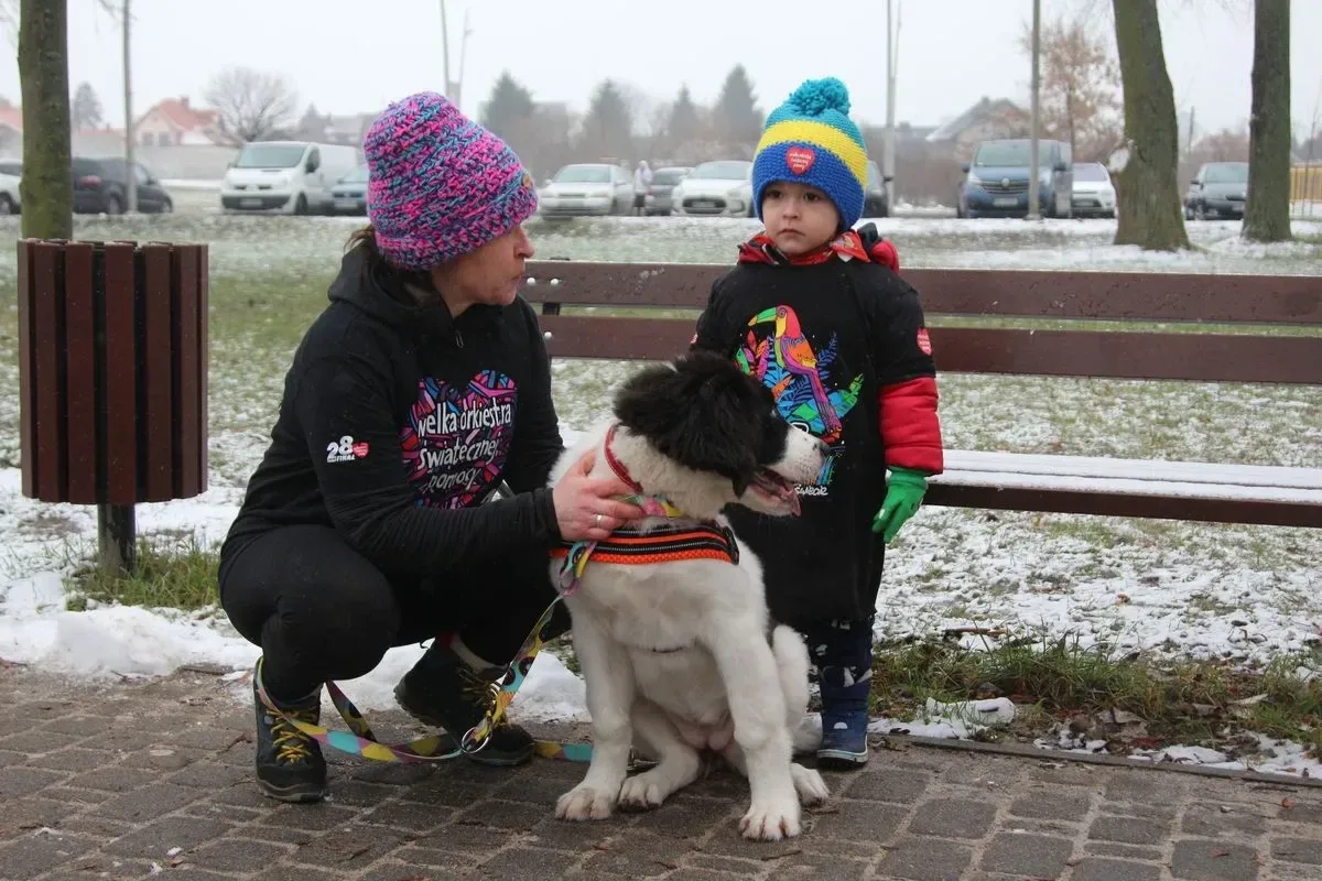 Finał WOŚP na sportowo! Ostrów Biega i Morstrowiaki przyłączyły się do pomocy aktywnie (zdjęcia)