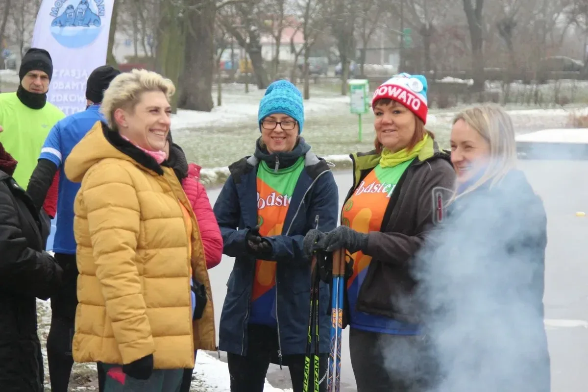 Finał WOŚP na sportowo! Ostrów Biega i Morstrowiaki przyłączyły się do pomocy aktywnie (zdjęcia)