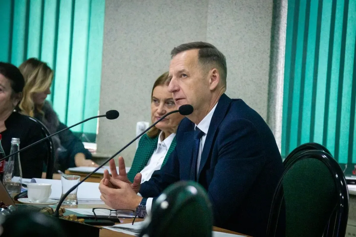 Radni jednogłośnie uchwalili budżet gminy Ostrów Mazowiecka na 2023 rok! (zdjęcia)