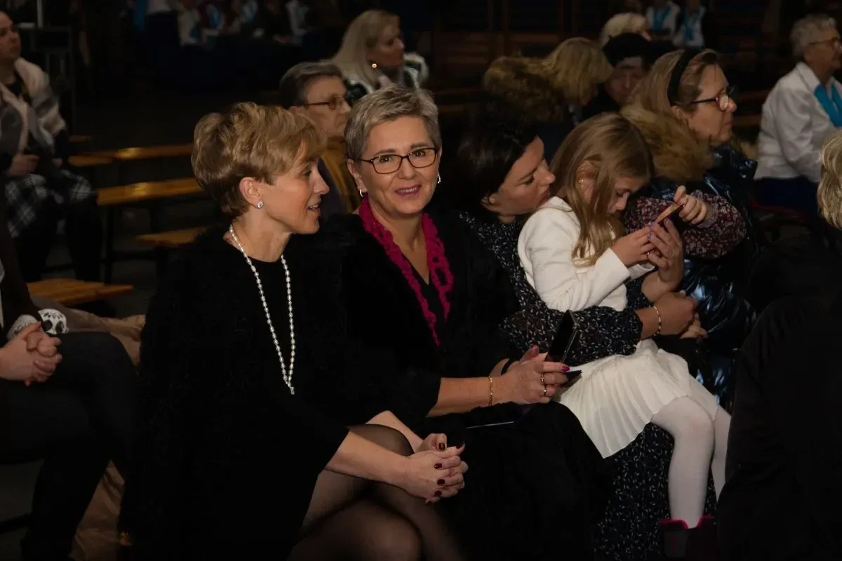 Mieszkańcy wspólnie kolędowali podczas Gminnego Wieczoru Wigilijnego w Małkini Górnej (zdjęcia, wideo)
