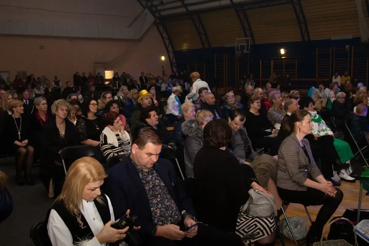 Mieszkańcy wspólnie kolędowali podczas Gminnego Wieczoru Wigilijnego w Małkini Górnej (zdjęcia, wideo)