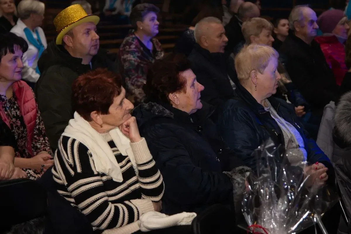 Mieszkańcy wspólnie kolędowali podczas Gminnego Wieczoru Wigilijnego w Małkini Górnej (zdjęcia, wideo)