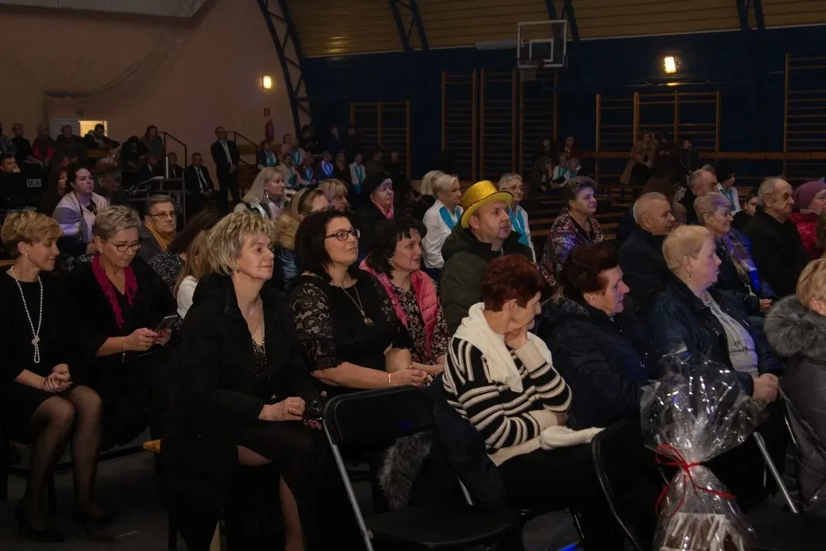 Mieszkańcy wspólnie kolędowali podczas Gminnego Wieczoru Wigilijnego w Małkini Górnej (zdjęcia, wideo)