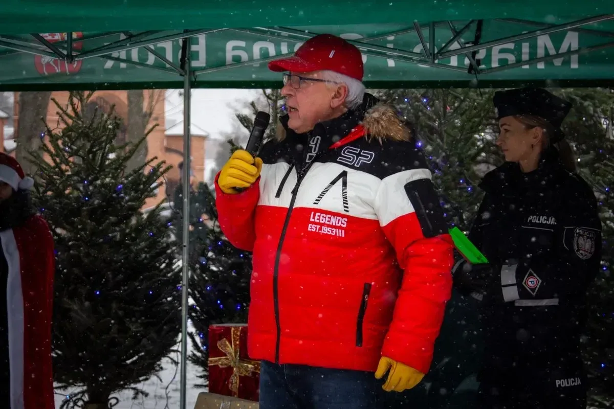 Święty Mikołaj odwiedził mieszkańców Broku! (zdjęcia, wideo)