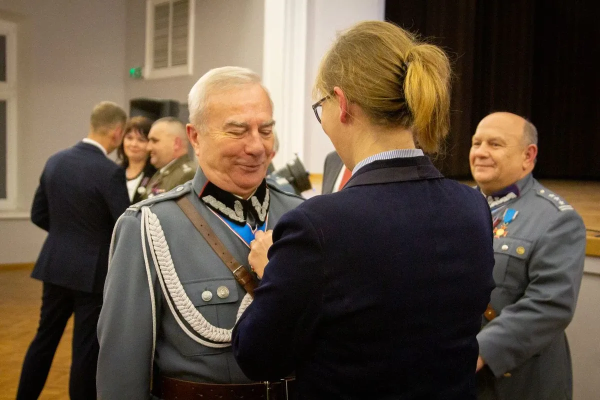 Obchody Dnia Podchorążego i 155. rocznica urodzin marszałka Józefa Piłsudskiego w Komorowie (zdjęcia)