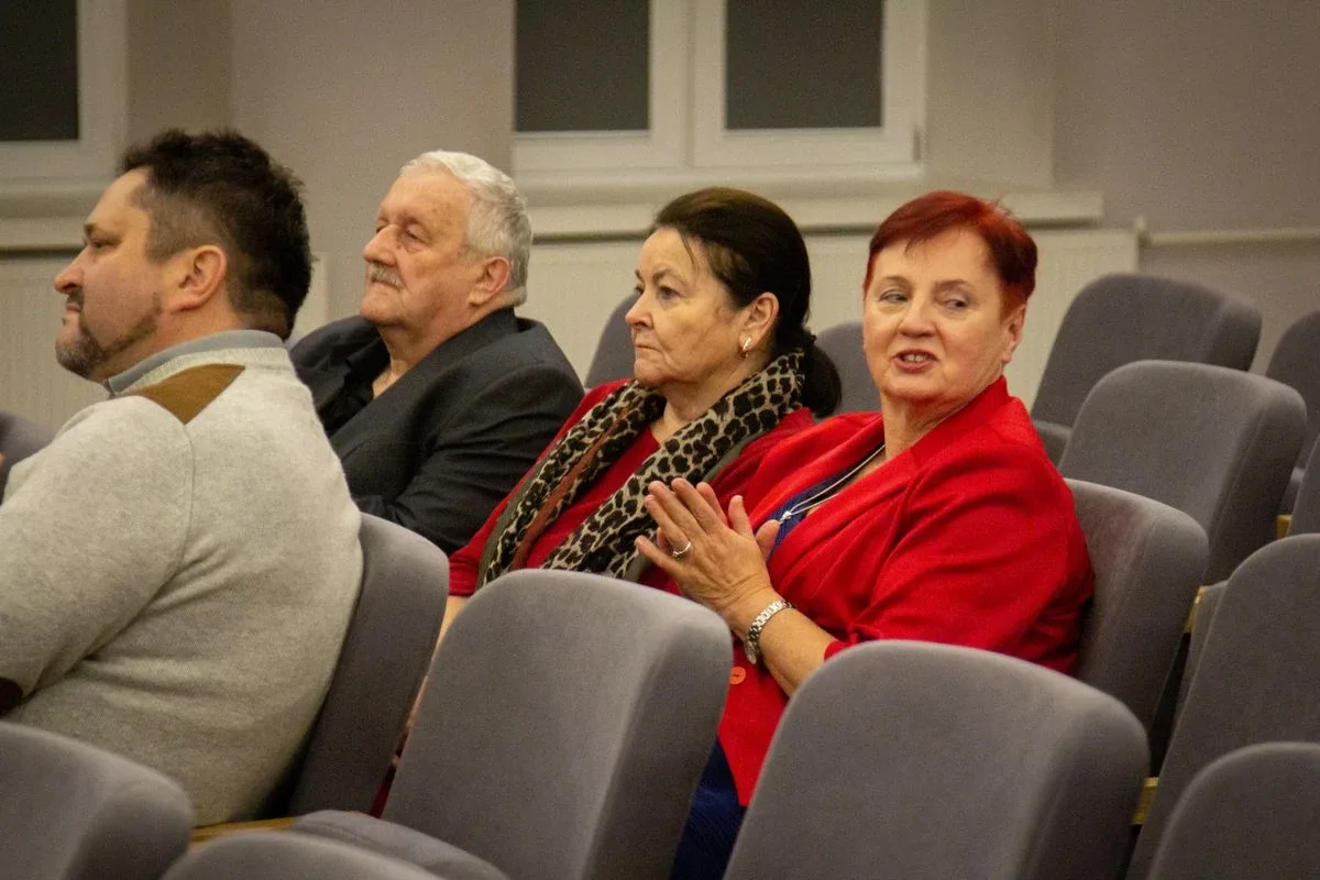 Obchody Dnia Podchorążego i 155. rocznica urodzin marszałka Józefa Piłsudskiego w Komorowie (zdjęcia)