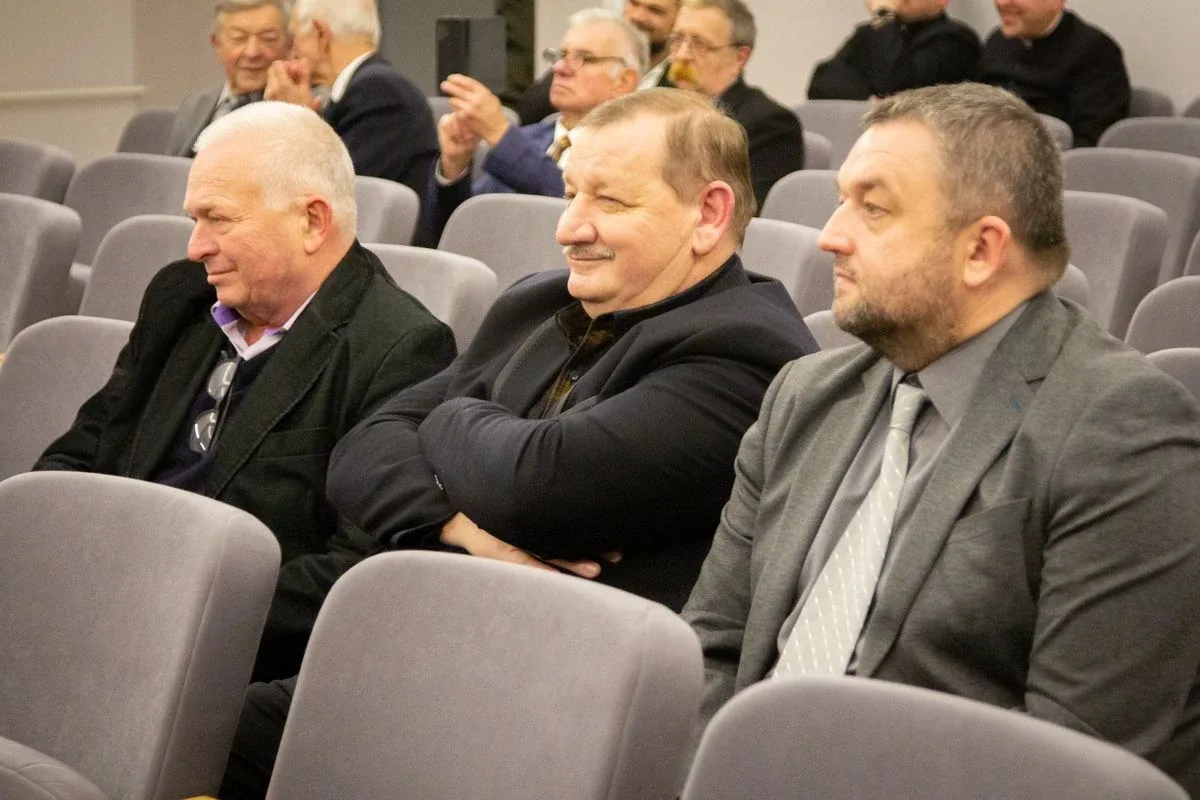 Obchody Dnia Podchorążego i 155. rocznica urodzin marszałka Józefa Piłsudskiego w Komorowie (zdjęcia)
