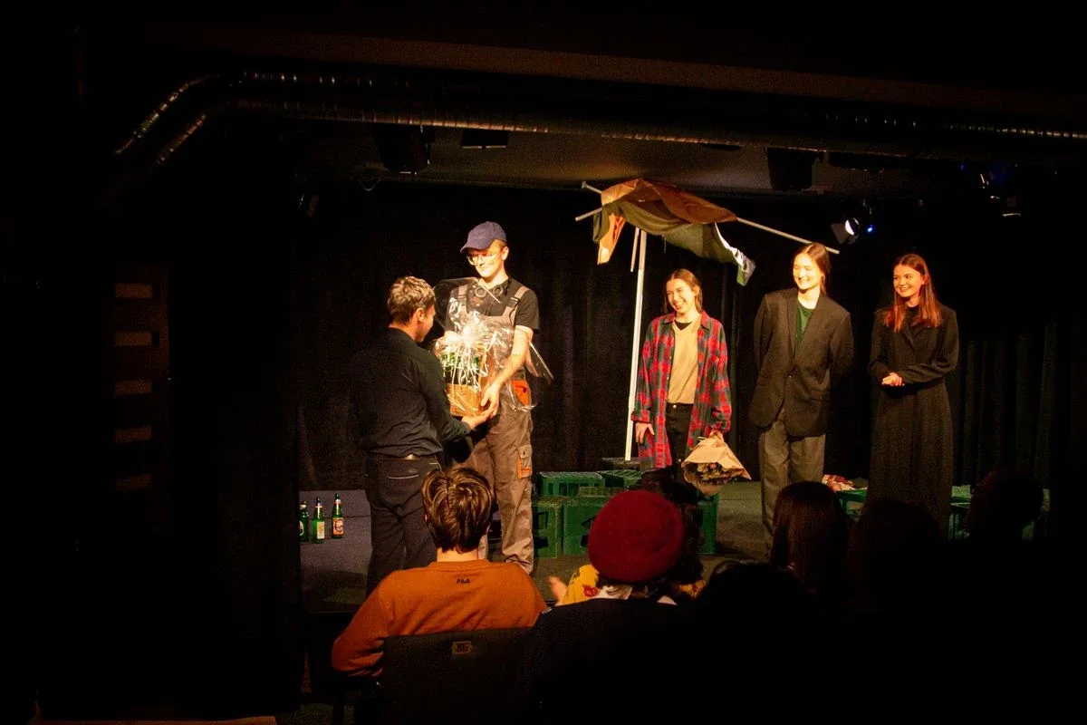Uroczyste odsłonięcie rzeźby w Teatrze Scena Kotłownia! (zdjęcia)