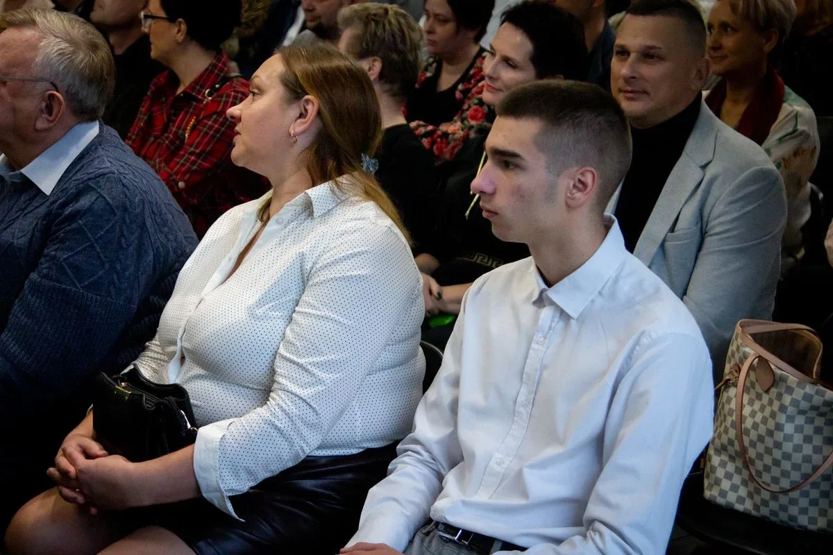 Pierwszoklasiści z CSL Technikum Lotniczego w Nagoszewie złożyli ślubowanie! (zdjęcia)