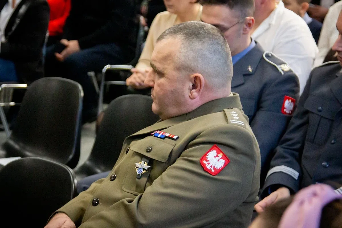 Pierwszoklasiści z CSL Technikum Lotniczego w Nagoszewie złożyli ślubowanie! (zdjęcia)