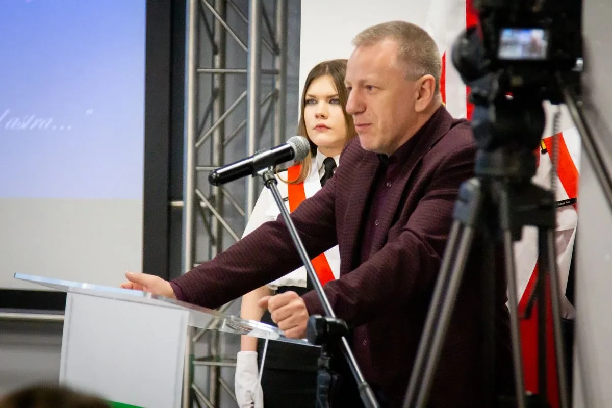 Pierwszoklasiści z CSL Technikum Lotniczego w Nagoszewie złożyli ślubowanie! (zdjęcia)