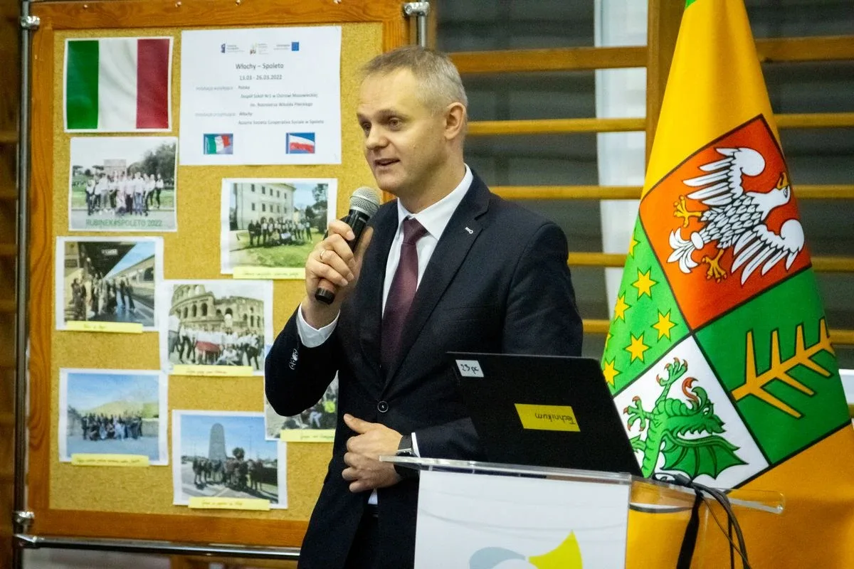 Konferencja podsumowująca projekt "Dziś zagraniczna praktyka - jutro własna firma" (zdjęcia)