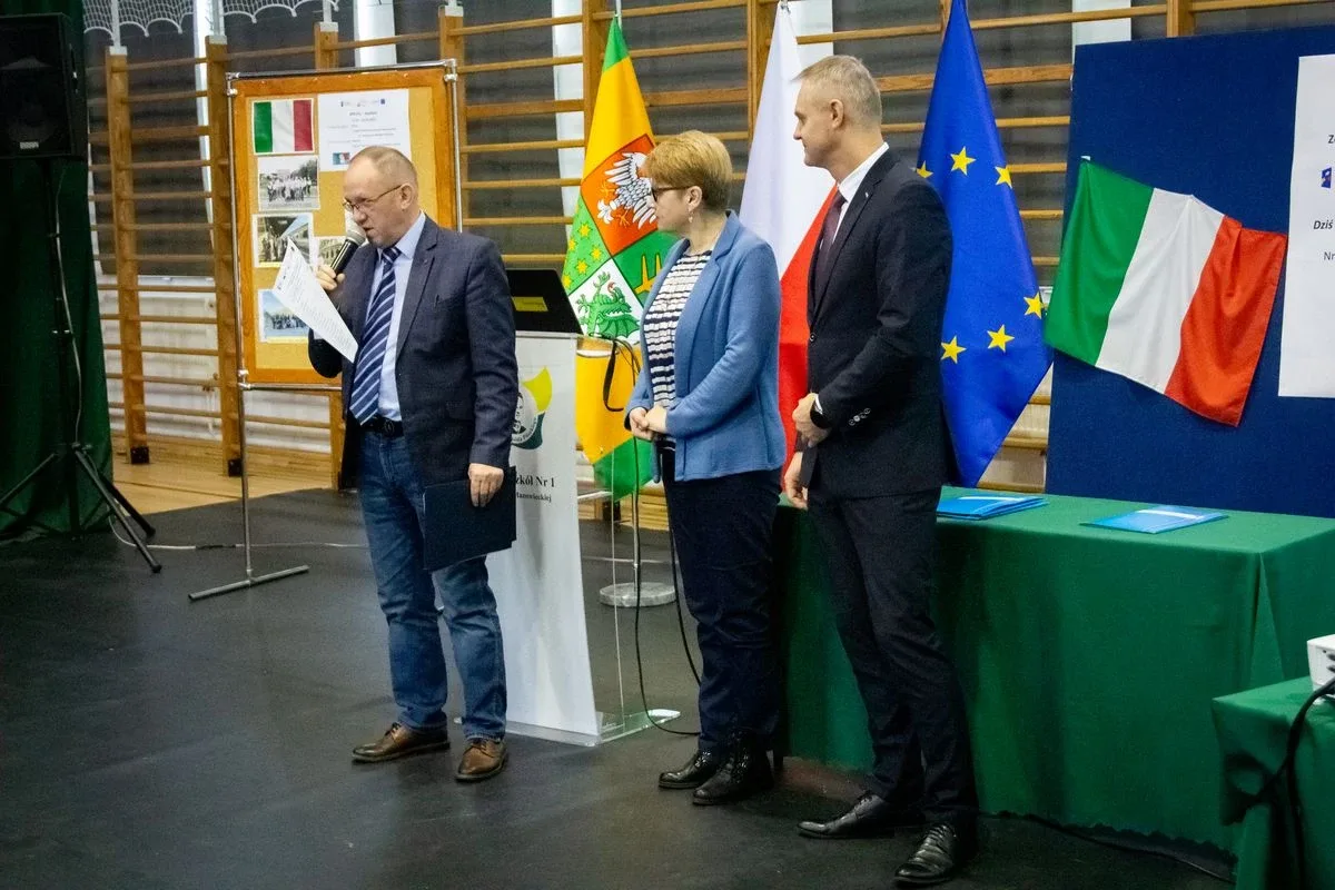 Konferencja podsumowująca projekt "Dziś zagraniczna praktyka - jutro własna firma" (zdjęcia)