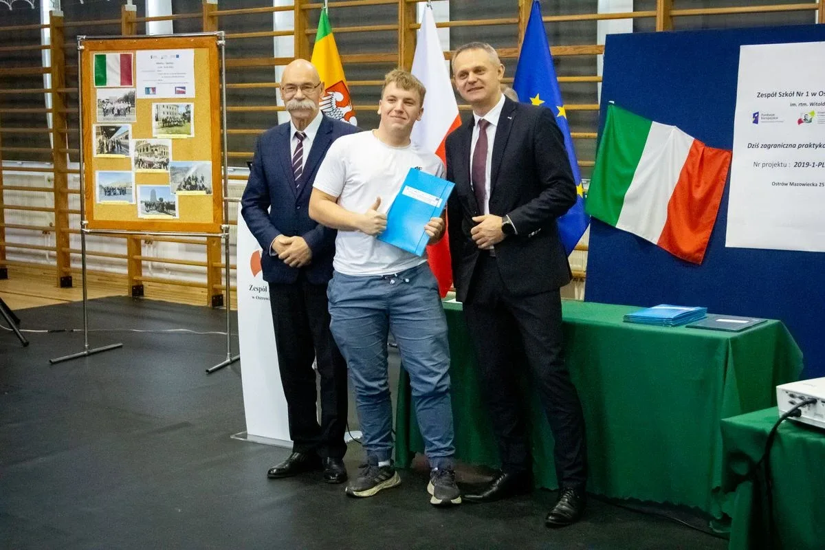 Konferencja podsumowująca projekt "Dziś zagraniczna praktyka - jutro własna firma" (zdjęcia)