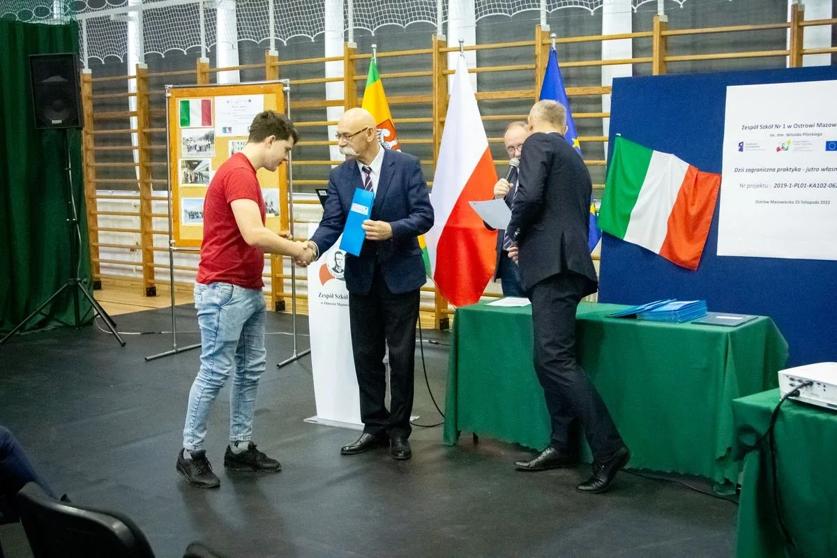 Konferencja podsumowująca projekt "Dziś zagraniczna praktyka - jutro własna firma" (zdjęcia)