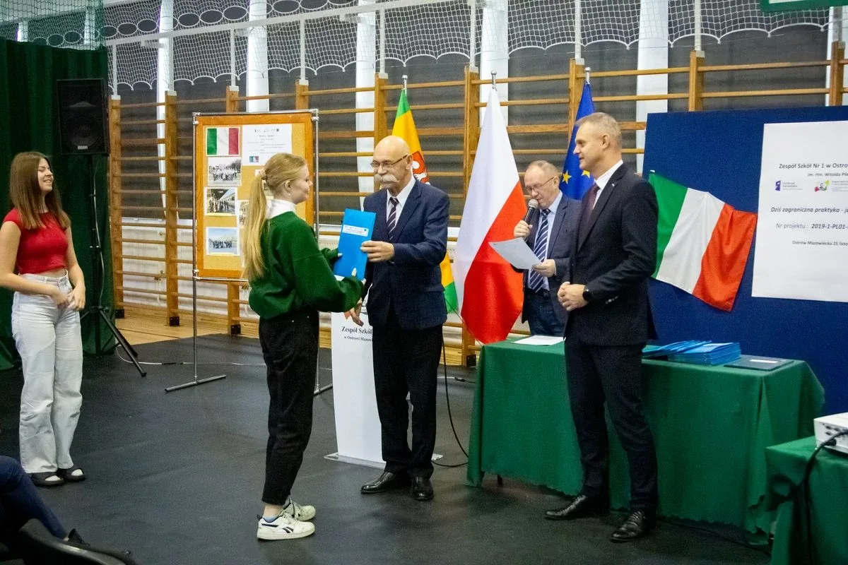 Konferencja podsumowująca projekt "Dziś zagraniczna praktyka - jutro własna firma" (zdjęcia)
