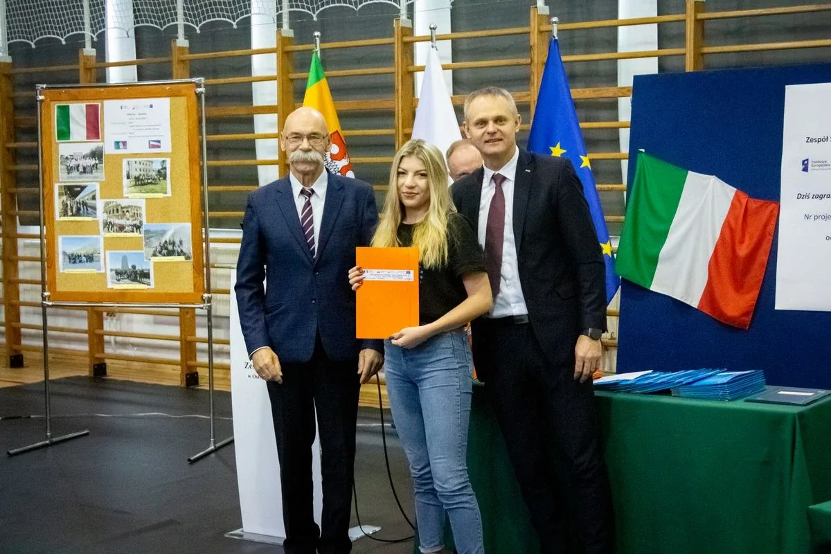 Konferencja podsumowująca projekt "Dziś zagraniczna praktyka - jutro własna firma" (zdjęcia)