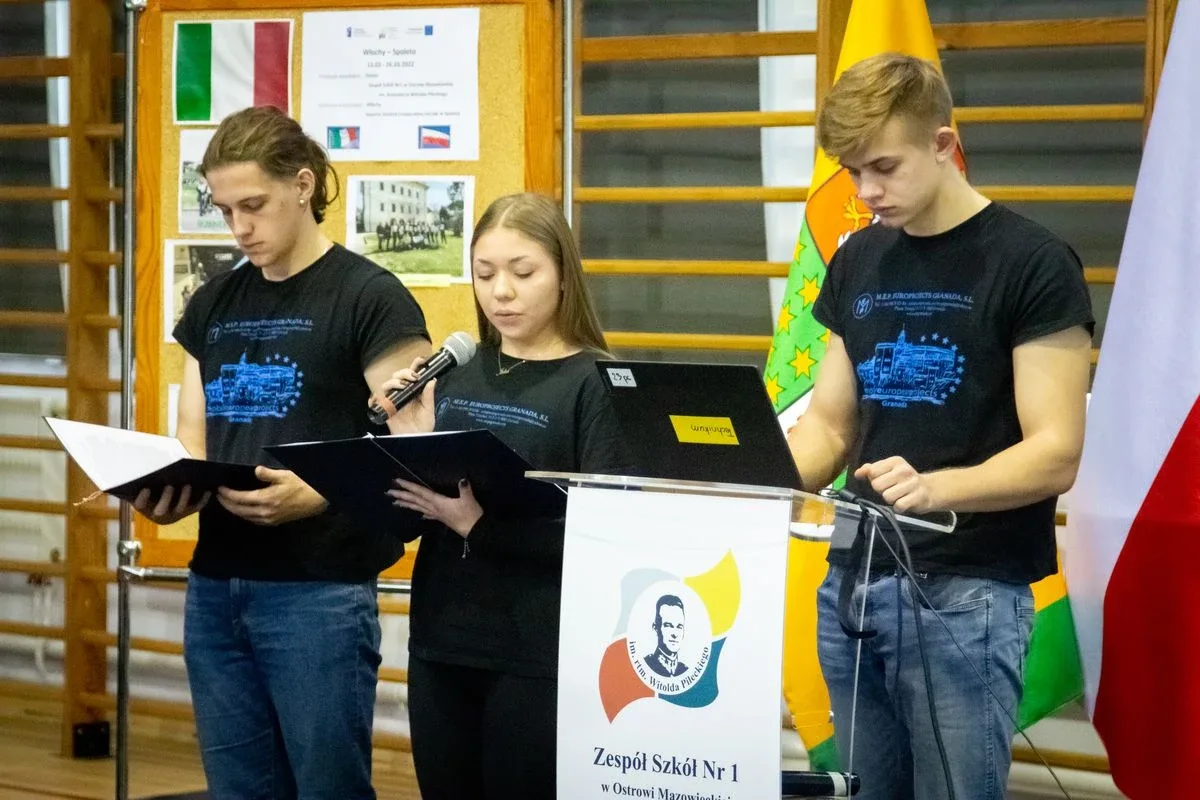 Konferencja podsumowująca projekt "Dziś zagraniczna praktyka - jutro własna firma" (zdjęcia)