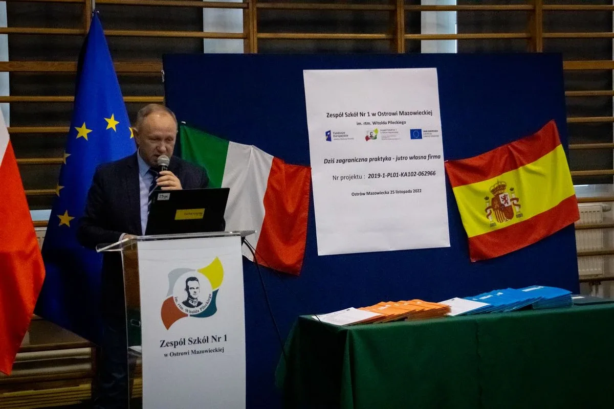 Konferencja podsumowująca projekt "Dziś zagraniczna praktyka - jutro własna firma" (zdjęcia)