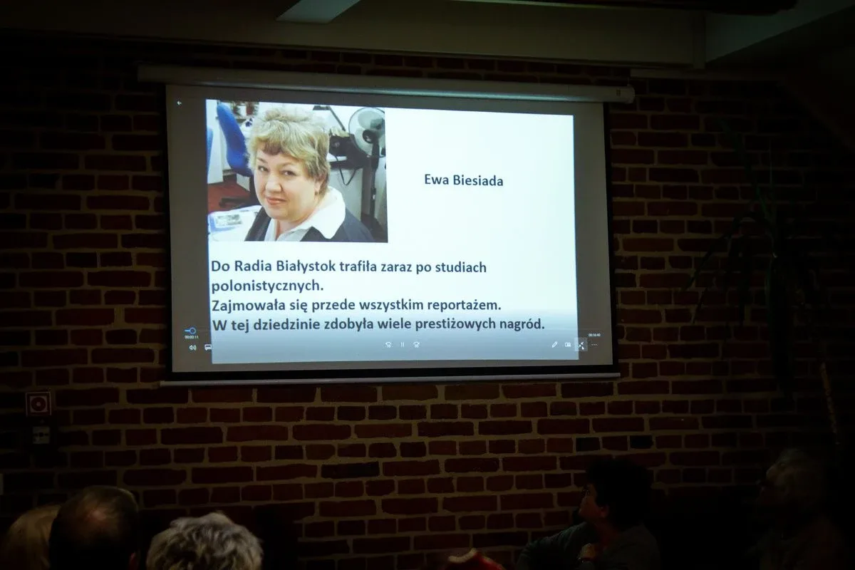 Krystyna Dojlido opowiadała o swojej mamie Janinie Kolasińskiej w ostrowskiej bibliotece (zdjęcia)