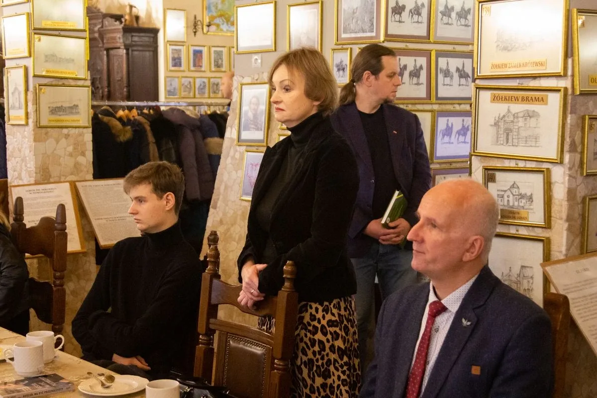 Otwarcie wystawy pt. "300 obrazów Napoleona Ordy" i wykład z ks. Tadueszem Isakowiczem-Zaleskim w Muzeum Kresów i Ziemi Ostrowskiej (zdjęcia, wideo)
