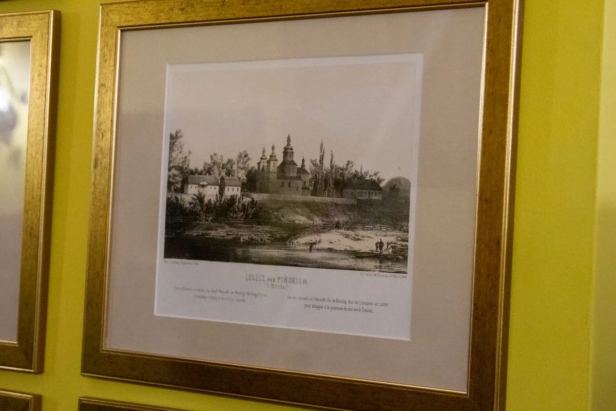 Otwarcie wystawy pt. "300 obrazów Napoleona Ordy" i wykład z ks. Tadueszem Isakowiczem-Zaleskim w Muzeum Kresów i Ziemi Ostrowskiej (zdjęcia, wideo)