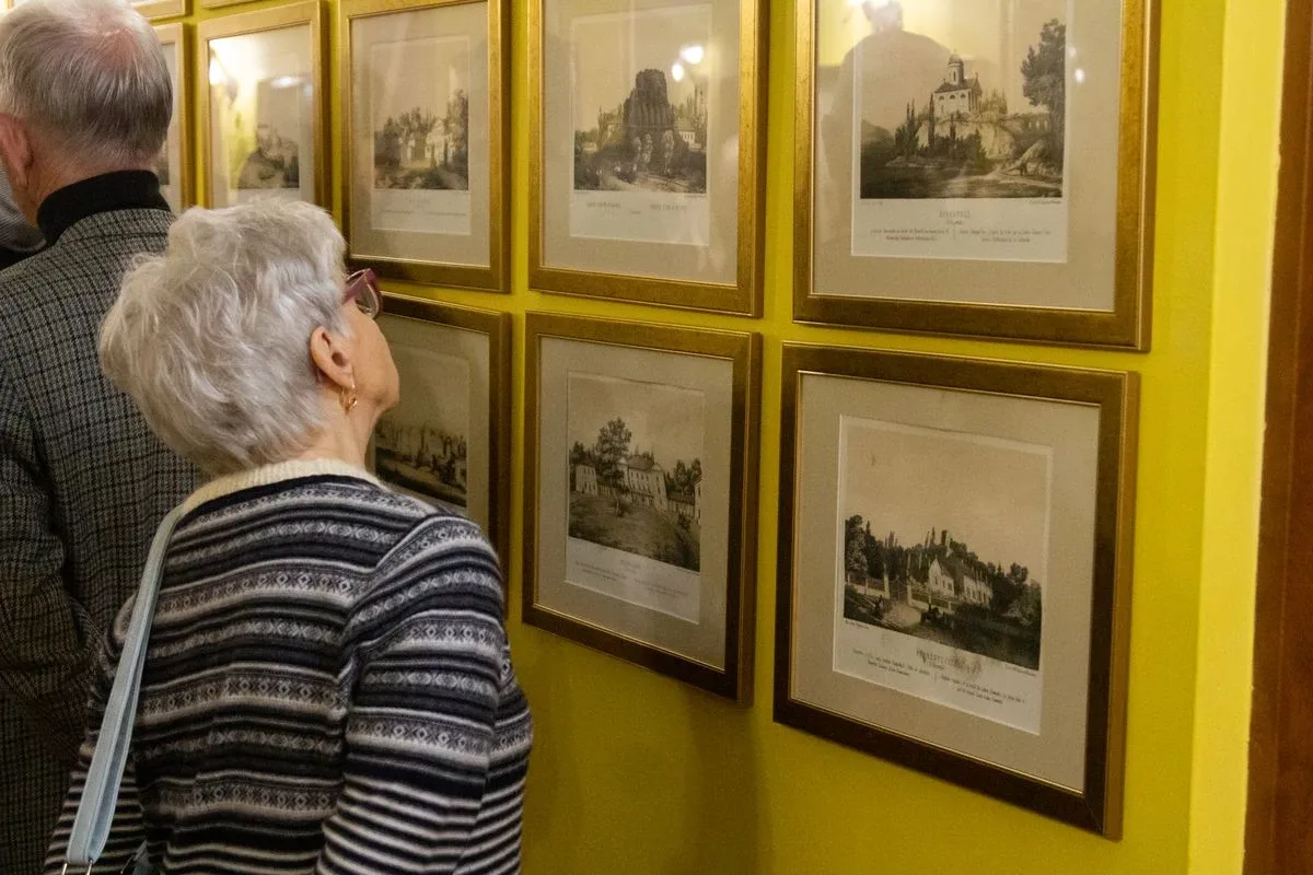 Otwarcie wystawy pt. "300 obrazów Napoleona Ordy" i wykład z ks. Tadueszem Isakowiczem-Zaleskim w Muzeum Kresów i Ziemi Ostrowskiej (zdjęcia, wideo)