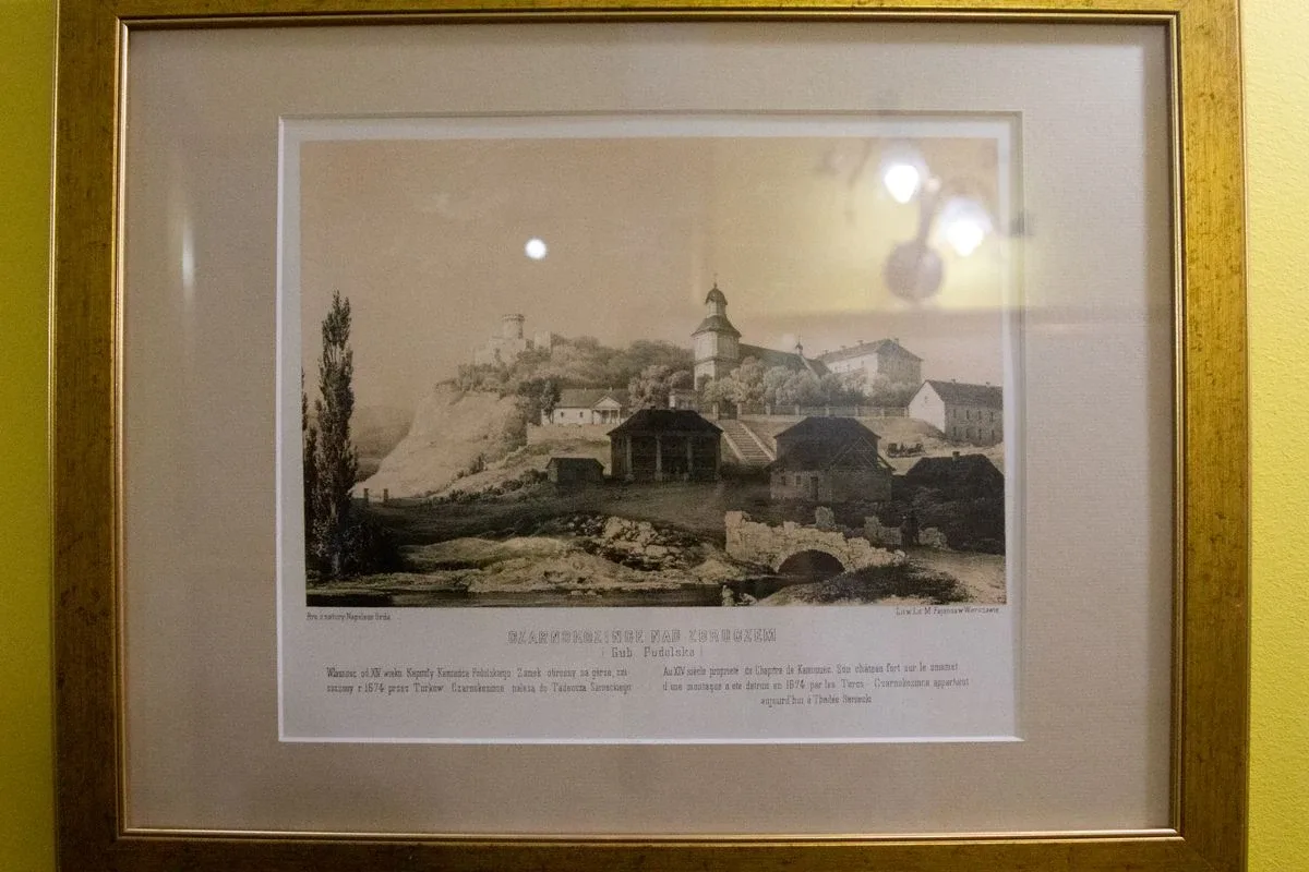 Otwarcie wystawy pt. "300 obrazów Napoleona Ordy" i wykład z ks. Tadueszem Isakowiczem-Zaleskim w Muzeum Kresów i Ziemi Ostrowskiej (zdjęcia, wideo)