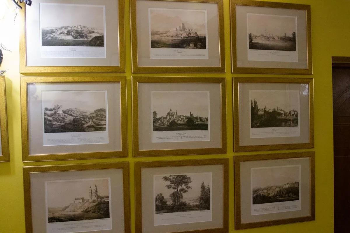 Otwarcie wystawy pt. "300 obrazów Napoleona Ordy" i wykład z ks. Tadueszem Isakowiczem-Zaleskim w Muzeum Kresów i Ziemi Ostrowskiej (zdjęcia, wideo)