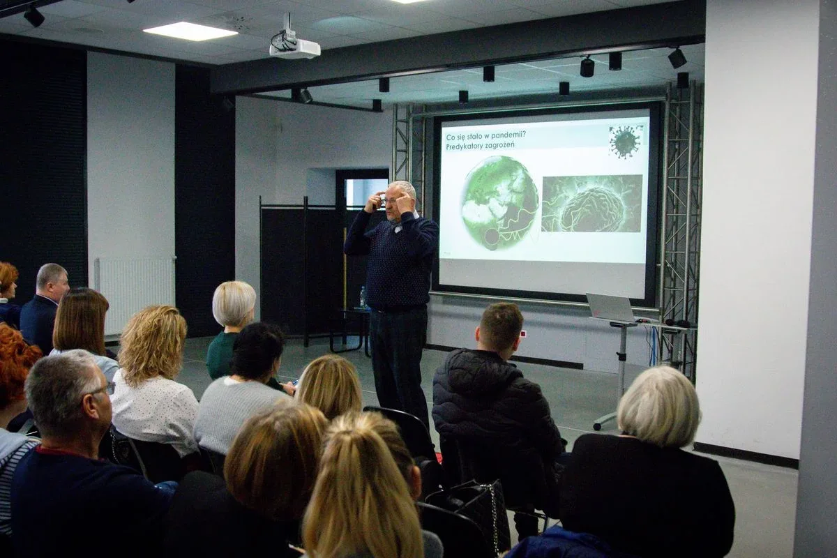 Konferencja pt. "Uwolnij się. Bądź sobą!" w Starej Elektrowni (zdjęcia)