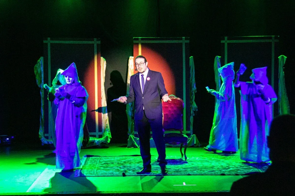 Spektakl teatralny pt. "Do hymnu powstań" odbył się w Ostrowi Mazowieckiej w Narodowy Dzień Niepodległości (zdjęcia)
