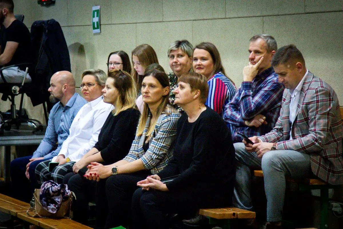 Spektakl teatralny pt. "Do hymnu powstań" odbył się w Ostrowi Mazowieckiej w Narodowy Dzień Niepodległości (zdjęcia)