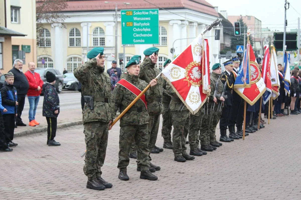 Uroczyste powiatowo-miejsko-gminne obchody Narodowego Święta Niepodległości w Ostrowi Mazowieckiej (zdjęcia, wideo)