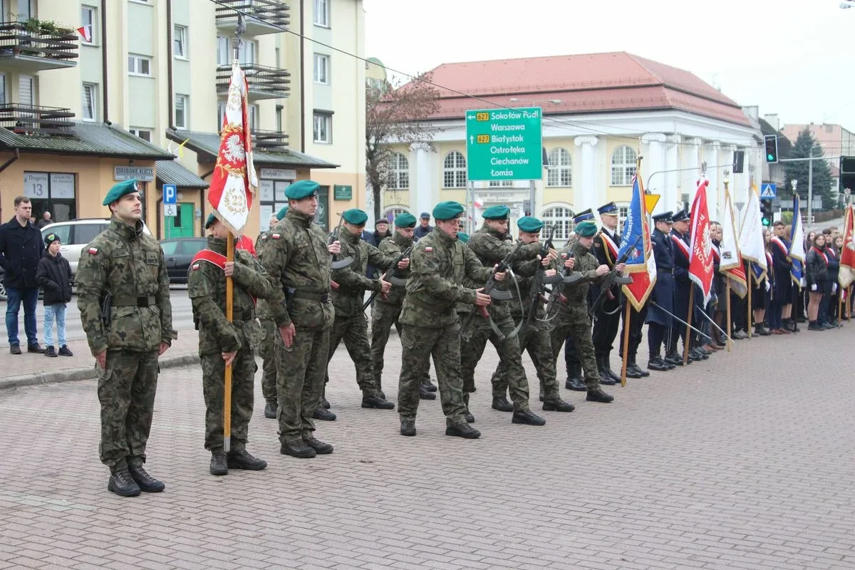 Uroczyste powiatowo-miejsko-gminne obchody Narodowego Święta Niepodległości w Ostrowi Mazowieckiej (zdjęcia, wideo)