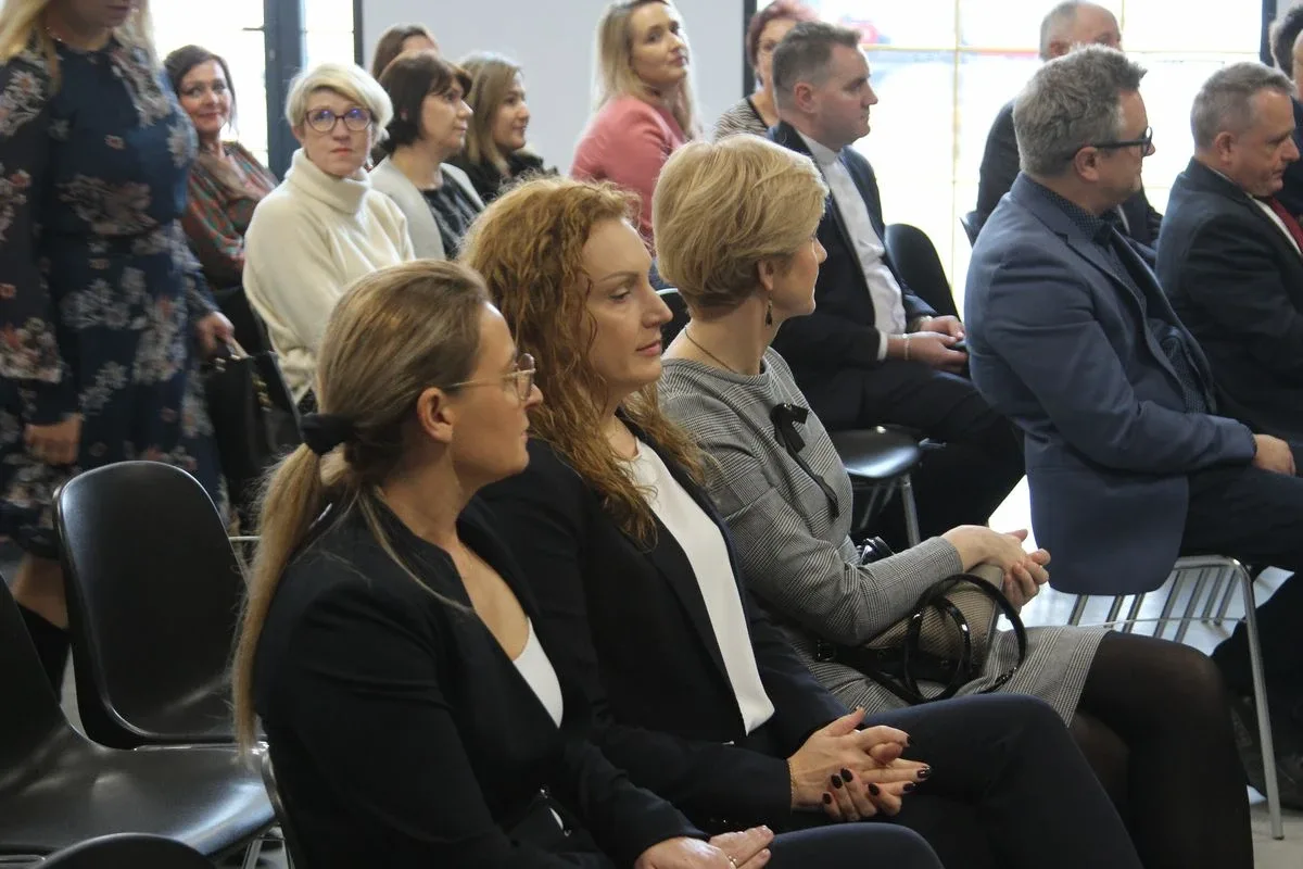 Inspirujące wykłady i rozmowy na konferencji pn. "Odpowiedzialni społecznie" (zdjęcia)