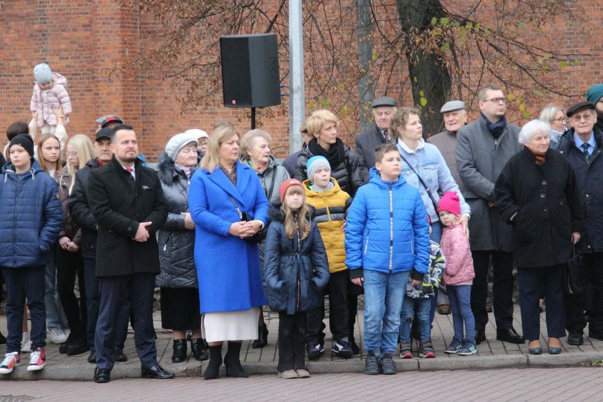 Uroczyste powiatowo-miejsko-gminne obchody Narodowego Święta Niepodległości w Ostrowi Mazowieckiej (zdjęcia, wideo)
