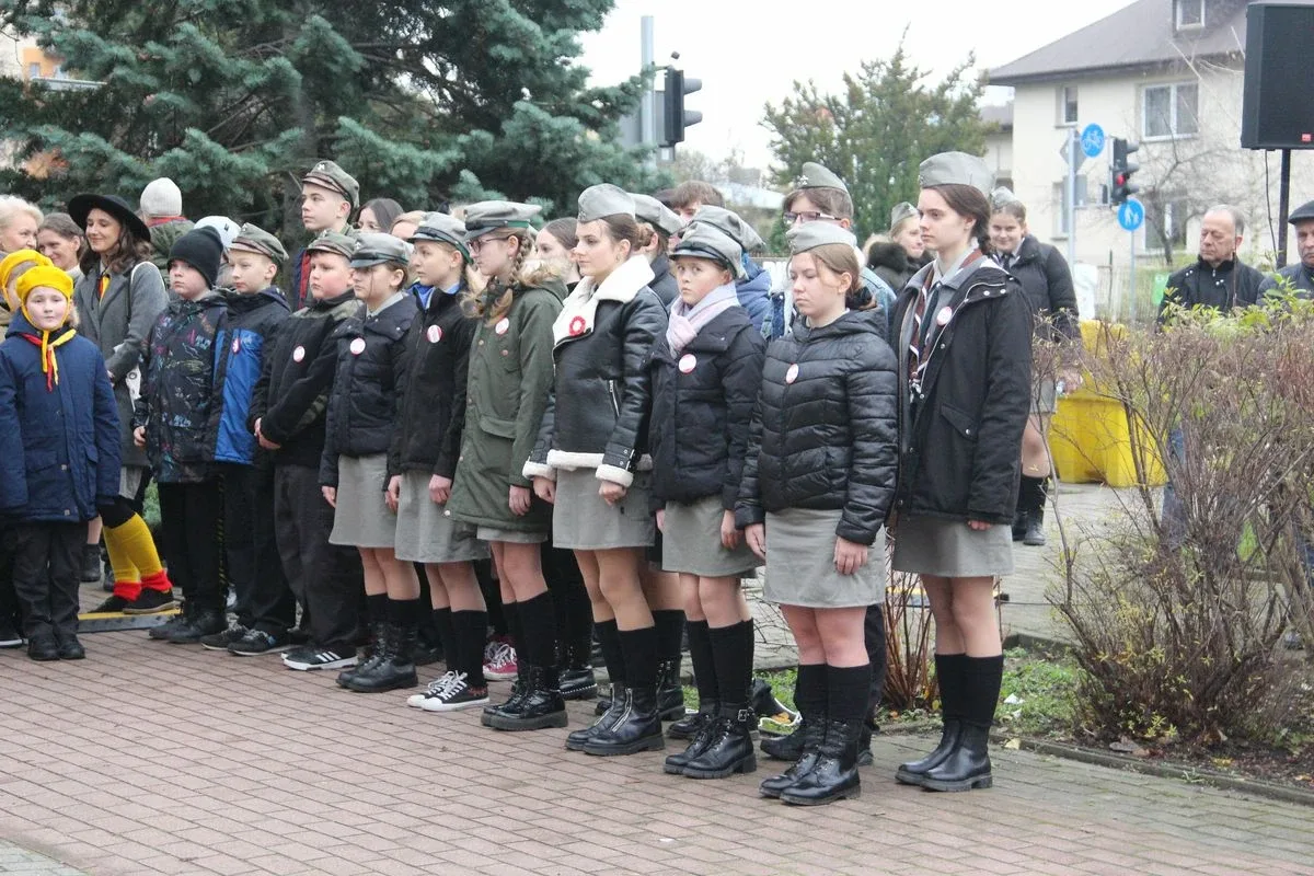 Uroczyste powiatowo-miejsko-gminne obchody Narodowego Święta Niepodległości w Ostrowi Mazowieckiej (zdjęcia, wideo)