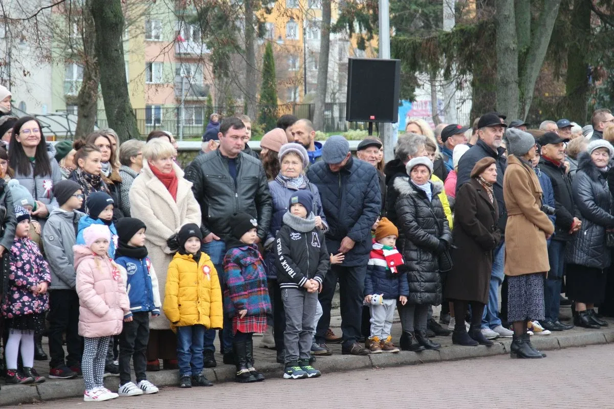 Uroczyste powiatowo-miejsko-gminne obchody Narodowego Święta Niepodległości w Ostrowi Mazowieckiej (zdjęcia, wideo)