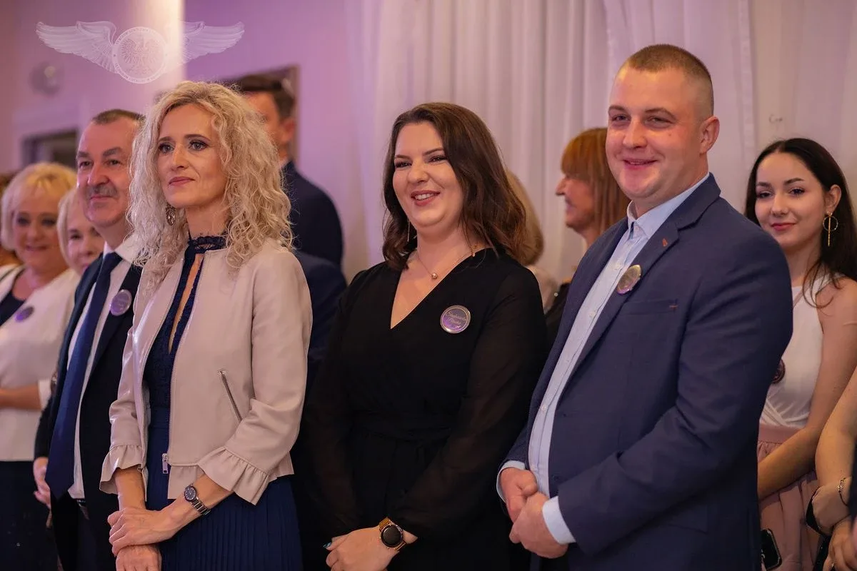 CSL Technikum Lotnicze w Nagoszewie i pierwszy bal studniówkowy (zdjęcia)