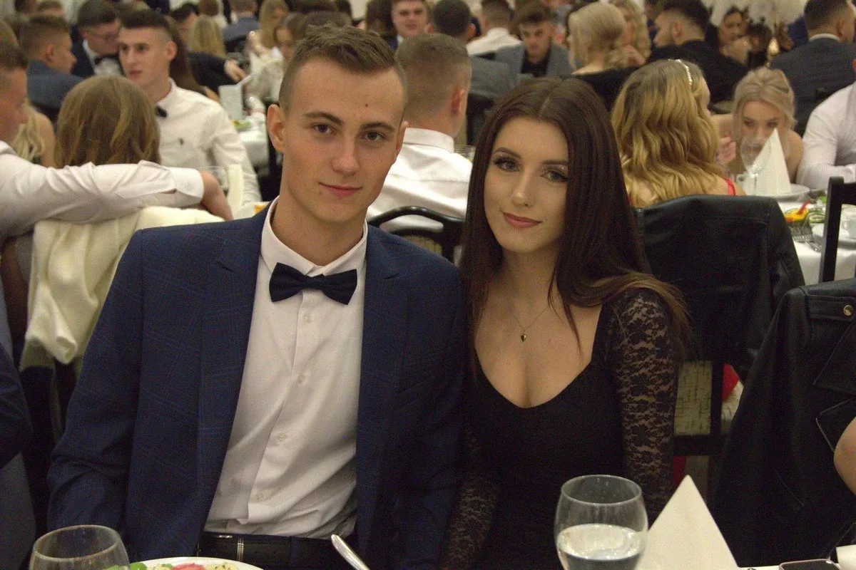 Studniówka maturzystów z "Rubinka" (zdjęcia, wideo)