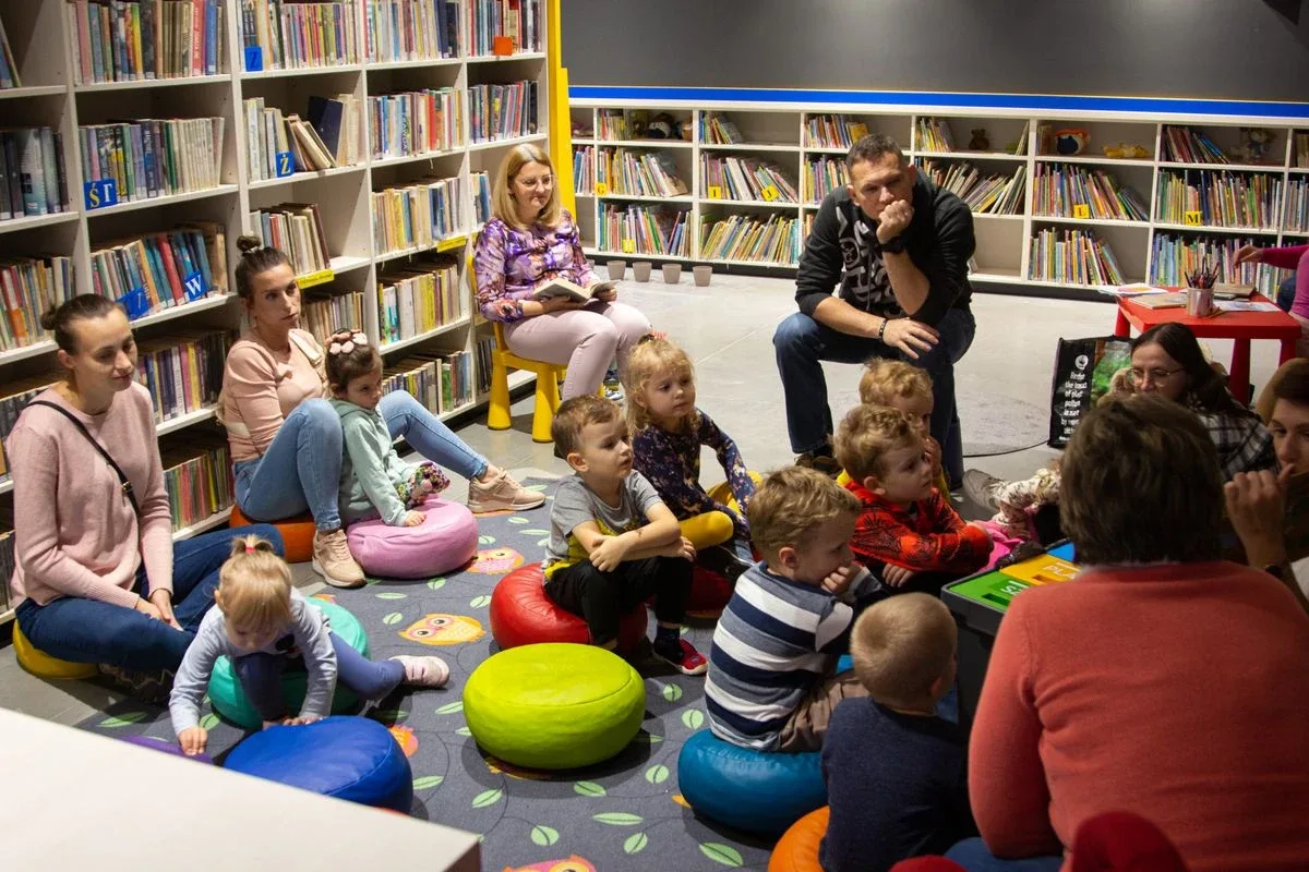 Dzieci miło spędziły czas na warsztatach  w Klubie Sówki Ostrówki! (zdjęcia)