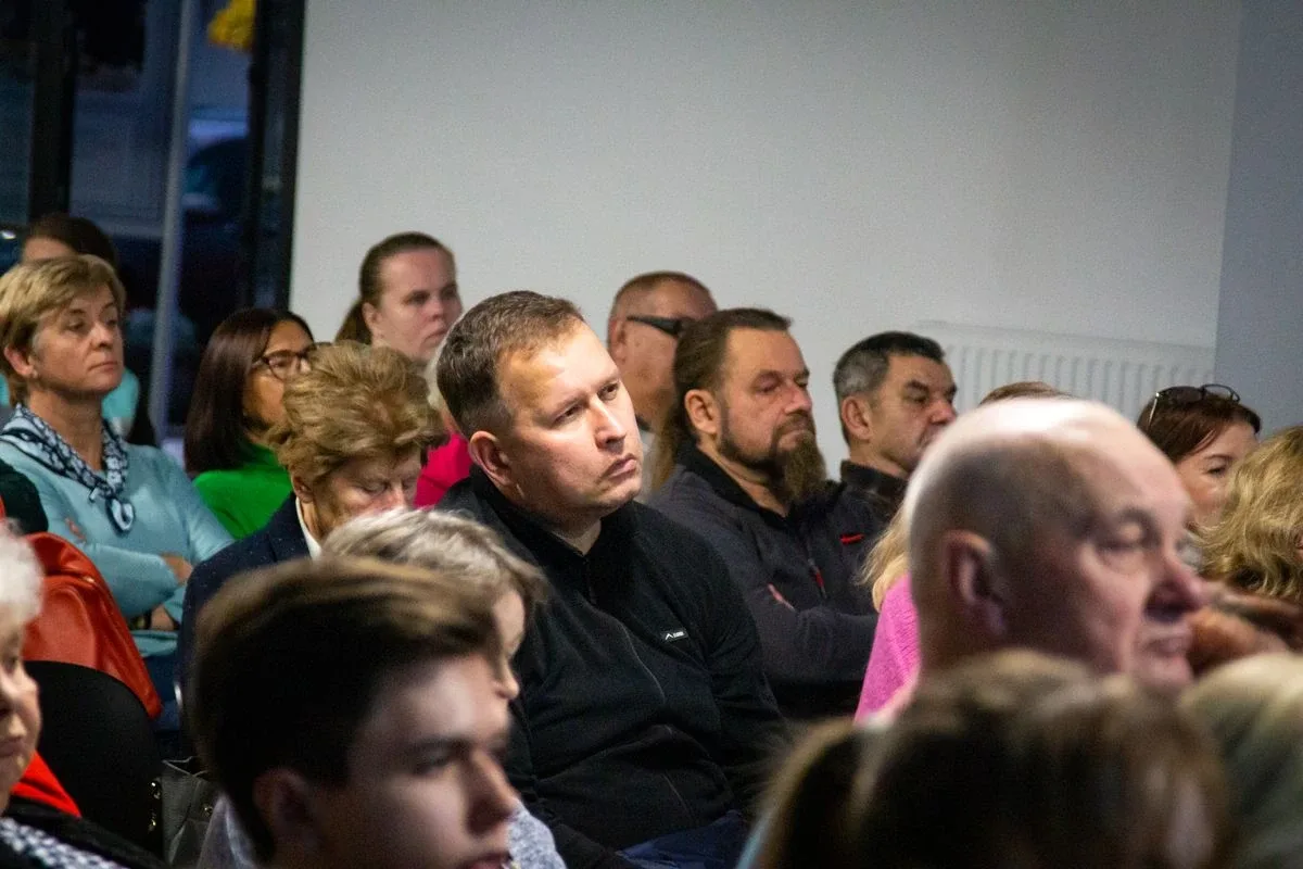 Mariusz Szczygieł spotkał się z ostrowiakami w Starej Elektrowni (zdjęcia)